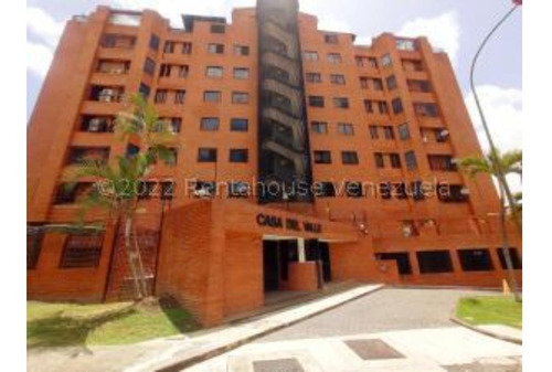  #23-3368  Fabuloso Apartamento En Colinas De Valle Arriba 