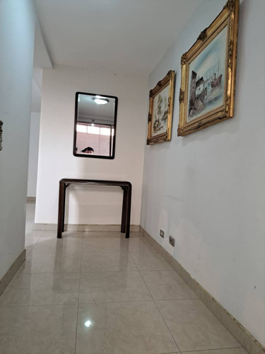 Casa En Venta De 5 Hab Nueva Barcelona Anzoátegui