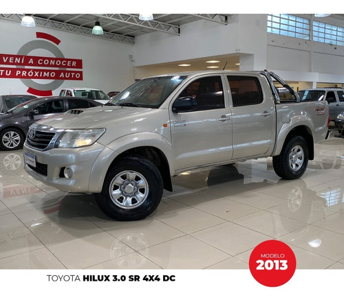 Imagen 9 de 14 de Toyota Hilux Sr 4x4 Mt