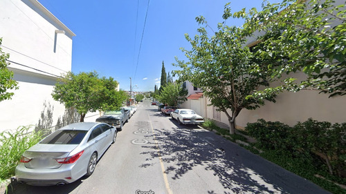 Casa Ubicada En Colonia Colinas Del Sol I, Chihuahua. Con 3 Recamaras Y 167m2. Muy Cerca De Alsuper Plus Arboledas.
