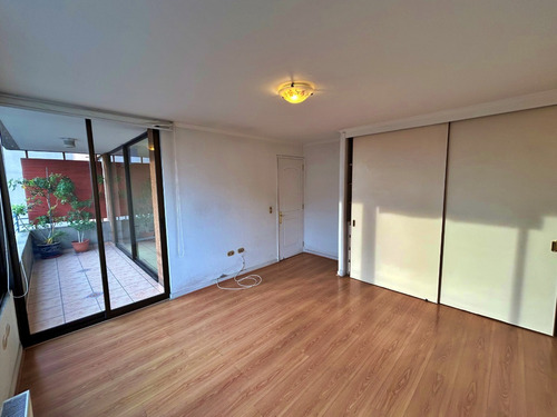 Dpto. Piso 17 De 1 Dorm 1 Baño + Terraza + Bodega - Catedral