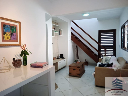 Imagem 8 de 17 de Casa De Esquina A Venda Em Ponta Negra