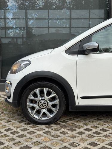Volkswagen Up! 1.0 Cross Up!
