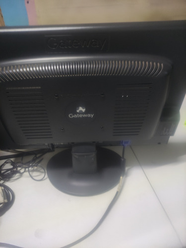 Computadora Gateway De Escritorio, Procesador Intel Core Duo (Usado)