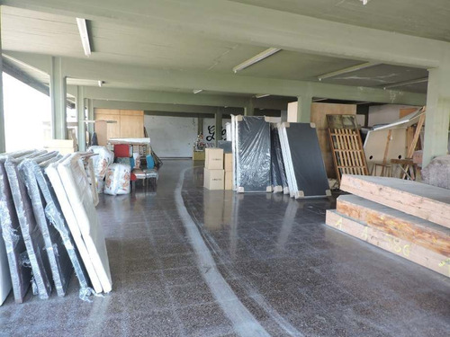 Imagen 4 de 14 de Galpon En Venta En Quilmes Oeste Centro