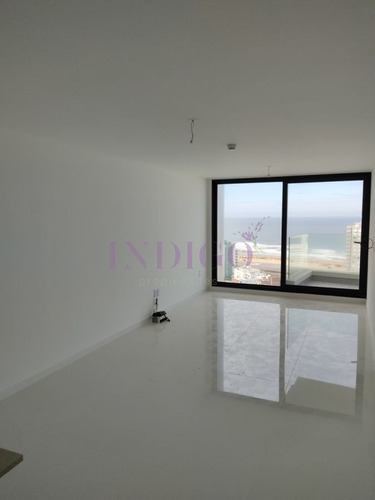 Imagen 7 de 16 de Apartamento En Artower, 1 Dormitorios, 1 Baños Muy Buen Vista Y Iluminación - Punta Del Este Chiverta