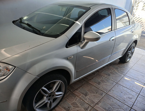 Fiat Linea 1.9 16v Lx Flex Dualogic 4p