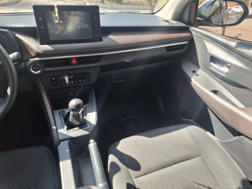 Toyota Yaris 1.5 4P S Mt