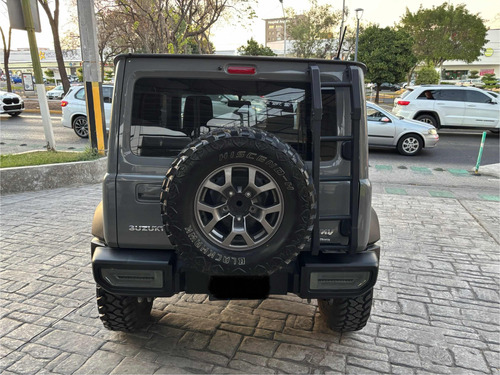 Suzuki Jimny 1.5 Glx At