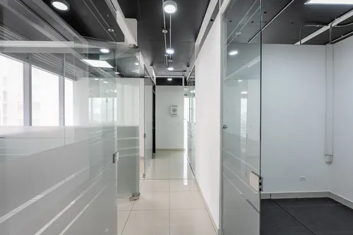 Oficina En Arriendo/venta En Chico Norte. Cod A1094083