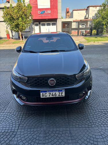Fiat Argo 1.8 Hgt