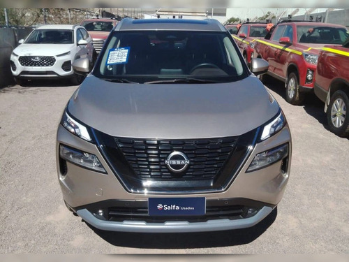 Nissan X-trail E-power Advance 3row Awd