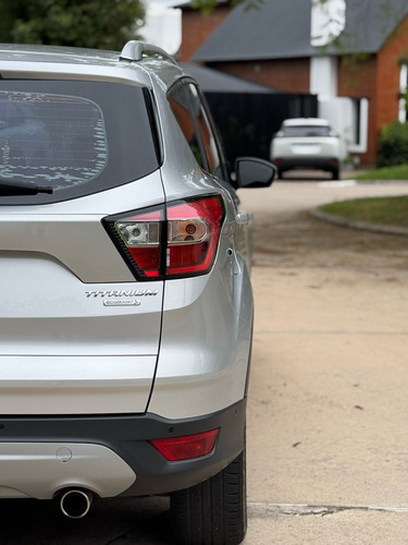 Ford Kuga 2.0 Titanium At Awd