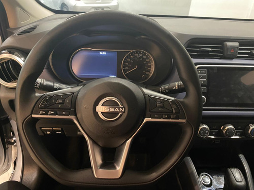 Nissan Versa 1.6 Advance Cvt
