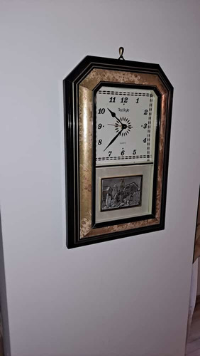 Reloj Decorativo Para Pared Cod-45-00115 (Usado)