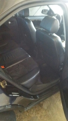 Ford Mondeo 2004 2.0 Ghia 4p