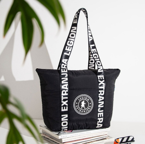 Tote Cumbia Negro