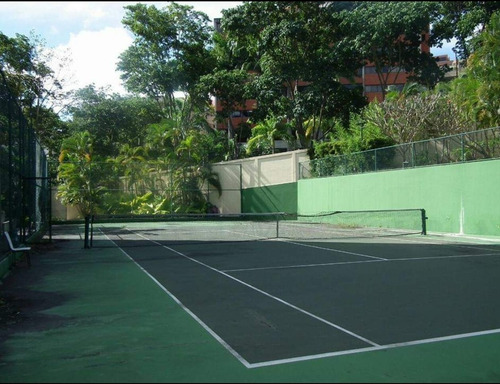 Colinas De Valle Arriba Venta Apartamento 330 M2aproximadamente, Espectacular Vista Al Avila,