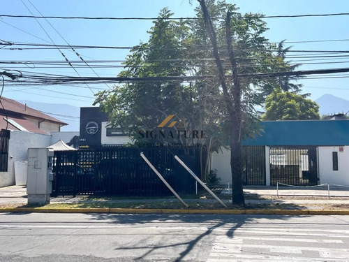 Casa Comercial Con Bodega, Negociable.