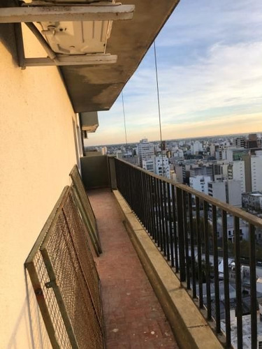 Departamento De 3 Dormitorios En Pleno Centro