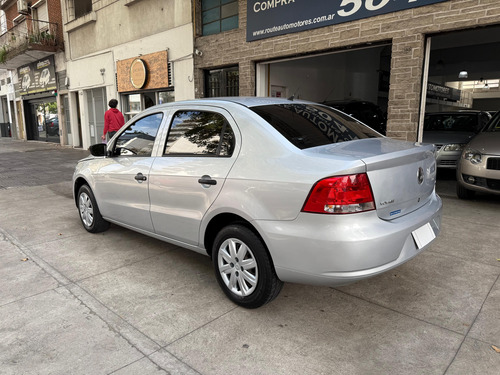 Volkswagen Voyage 1.6 Comfortline 101cv