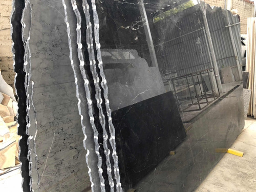 Piso De Mármol Negro