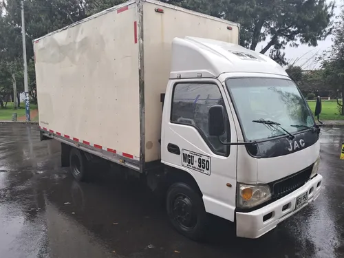 Furgón 5 Toneladas, Freno Aire, Diesel , Recibo Vehículo