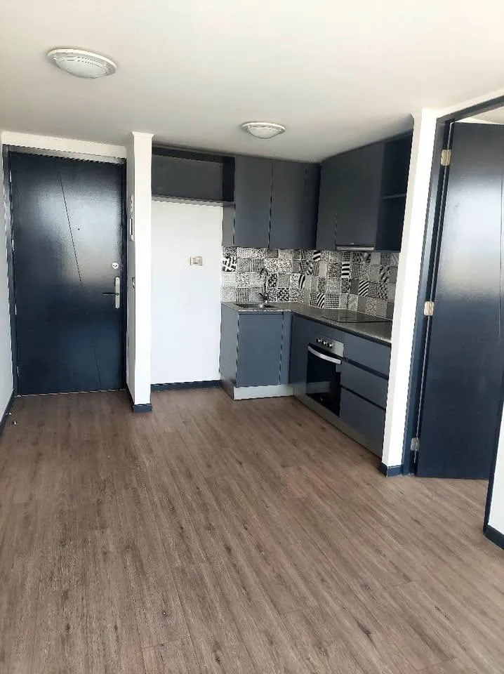 Imagen 1 de 14 de Arriendo Departamento De 1d 1b San Miguel