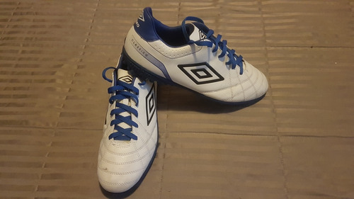 Championes  Umbro Futbol 5