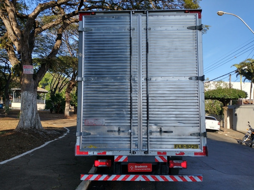 Imagem 3 de 15 de Iveco Iveco 35s14
