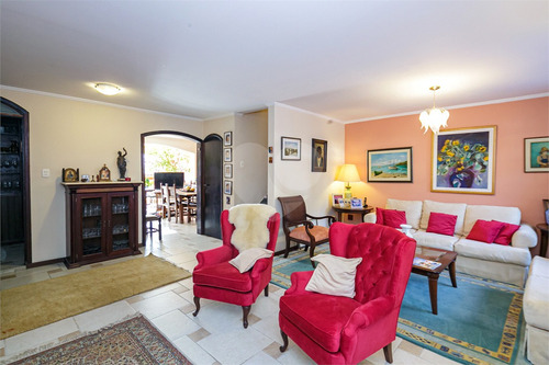 Imagem 7 de 30 de Casa Assobrada Com 4 Dormitórios E 4 Vagas, Sendo De Esquina. - Reo686878