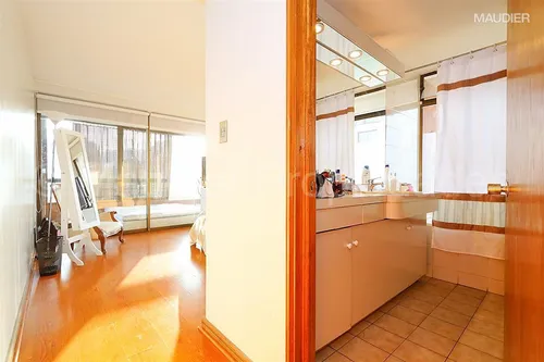 Departamento En Venta De 3 Dorm. En Las Condes