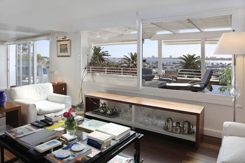 Casa En Venta De 2 Dormitorios En Puerto