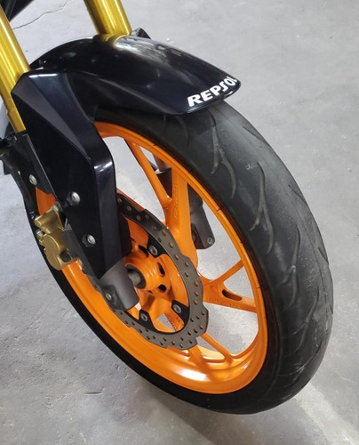 Imagen 12 de 25 de Moto Honda Repsol 190 2016 Impecable Doc Al Dia!!