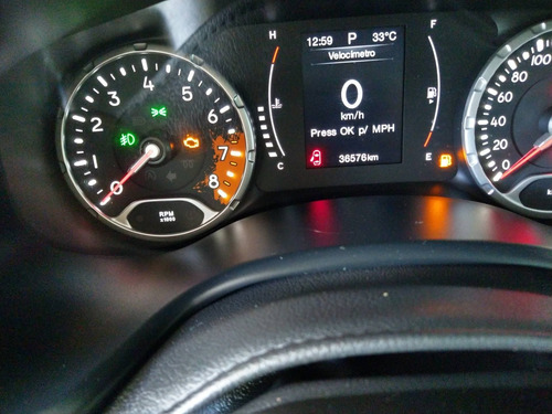 Imagem 12 de 12 de Jeep Renegade 1.8 16v Flex Longitude 4p Automático