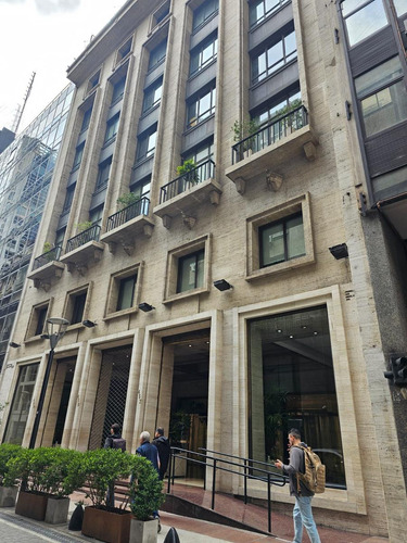 Oficina En Alquiler 250m2