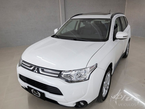 Mitsubishi Outlander 2.0 Top