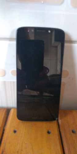 Vendes Moto G6 Play 32 Semi Novo Sem.detalhes $650
