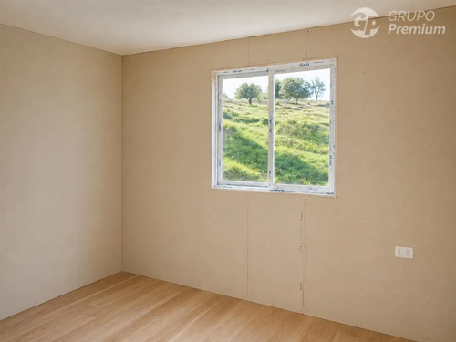 Parcela Con Casa En Venta En Montemar / Quemchi