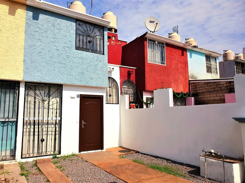 Imagen 2 de 16 de Casa En Venta En Parque Real Zapopan
