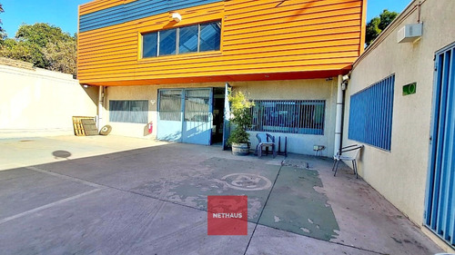 Nethaus Vende Bodega Impecable En Quinta Normal