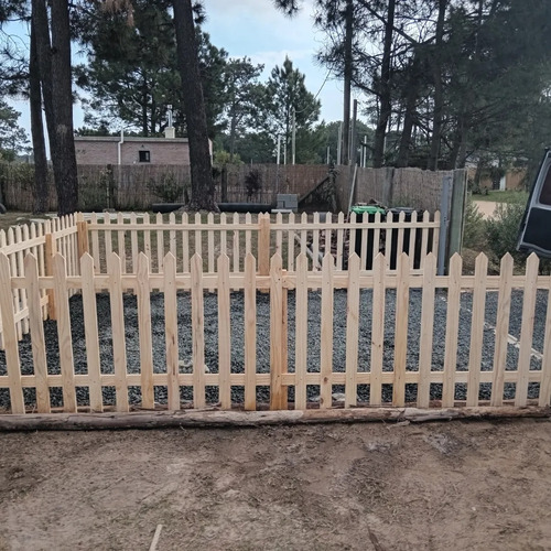Cercos De Madera De 80 Cm Altura Con Protector