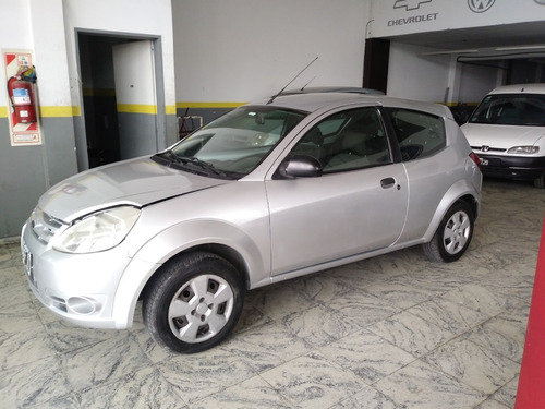 Imagen 1 de 10 de Ford Ka Fly Viral 1.6 Gnc 2011