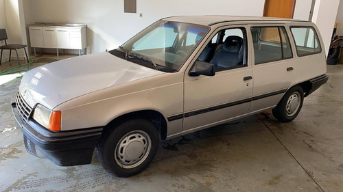 Imagem 2 de 6 de Chevrolet Ipanema 1.8 Efi Sl 8v Gasolina 4p Manual