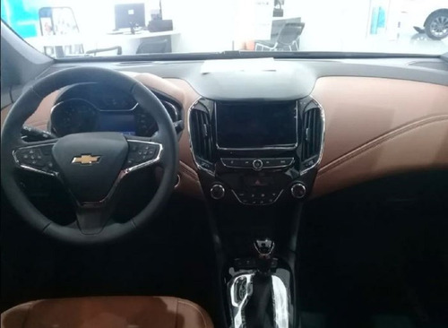 Imagen 20 de 25 de Chevrolet Cruze 5 Puertas 1.4n Turbo Premier Automático 2023