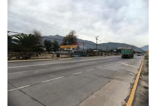 Venta De Gran Sitio En Sector Residencial