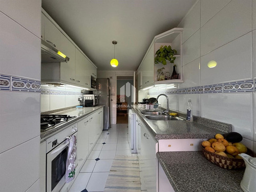 Departamento En Venta De 3d 2b Mas Servicio En Las Condes