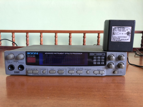 Multi Efeitos Zoom 9030 Cinza