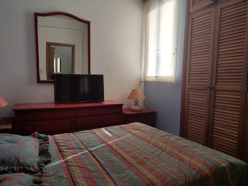Imagen 21 de 28 de Mariaestela Boada, Vende Excelente Apartamento En Lecheria. 04248354464