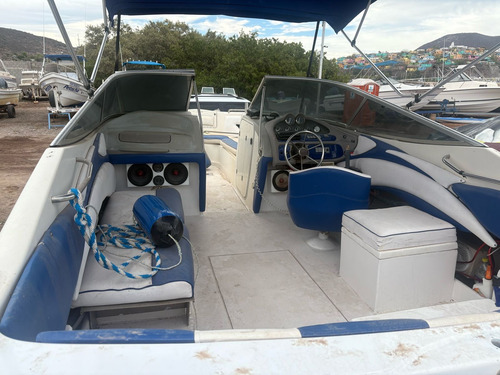 Lancha Modelo 1998, 24 Pies, Motor Yamaha 225 Hp, 4 Tiempos